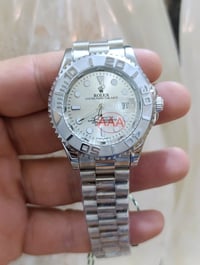 خليك مميز مع السيادة قطعه تحفة ساعة رجالي انت تحليه  كوالتي عالي مختم ...