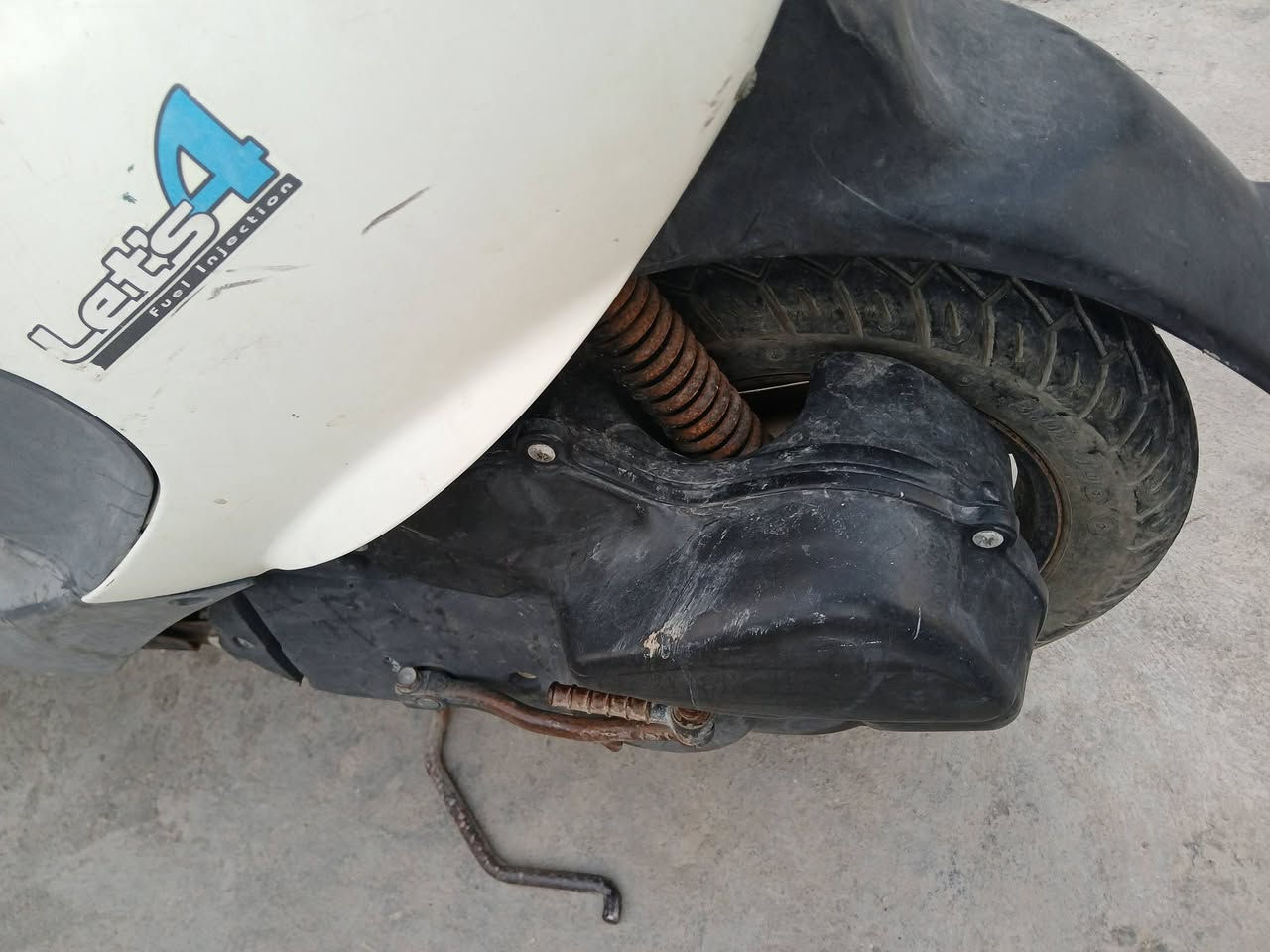دراجة ساسوكي نضيفة مكينة مامفتوحة ب ٢٢٥ الف *********** ***********

