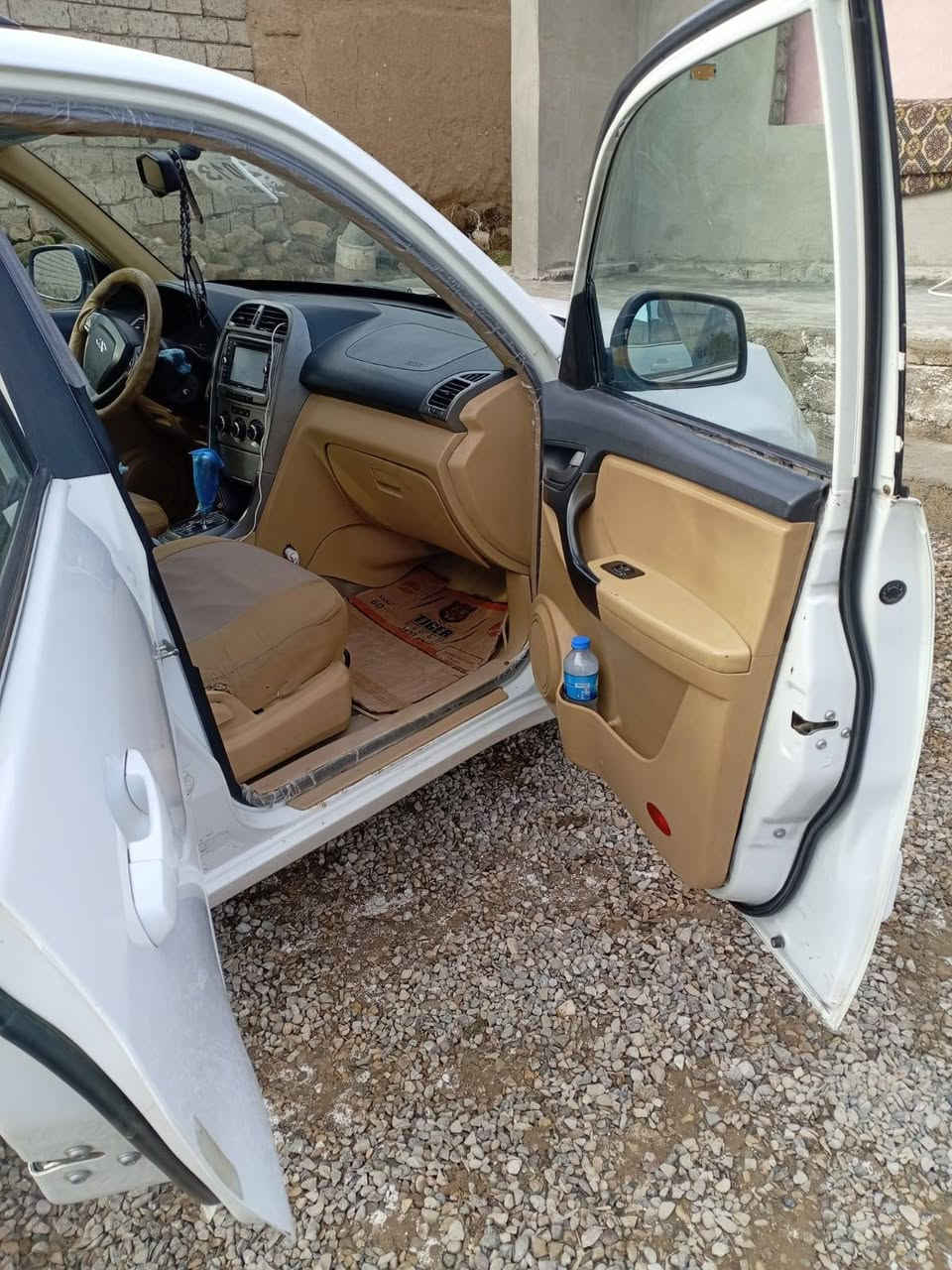 للبيع او مراوس سيارة شيري تيكو موديل 13 معمره رايمن قبل اسبوع سياره نظيفه رقم صلاح الدين مشروع وطني بيها كابون والشرعي بالموصل شرط التحويل من الشرعي وترهم مراوس الأتصال على الأرقام التاليه
***********
