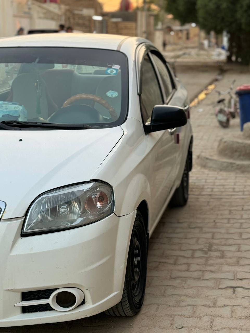 السلام عليكم أفيو مديل 2008 رقم بغداد انكليزي سنويه ل29 سياره جاهزه مكينه جديده مسكر غير عادي جاهزه من حداديه تايرات ضررها الجاملغ الامامي والجاملغ الخلفي يعني بيها قطع صبغ. مداور ثاني يوم رقم الهاتف ***********
$50 وبيها مجال
