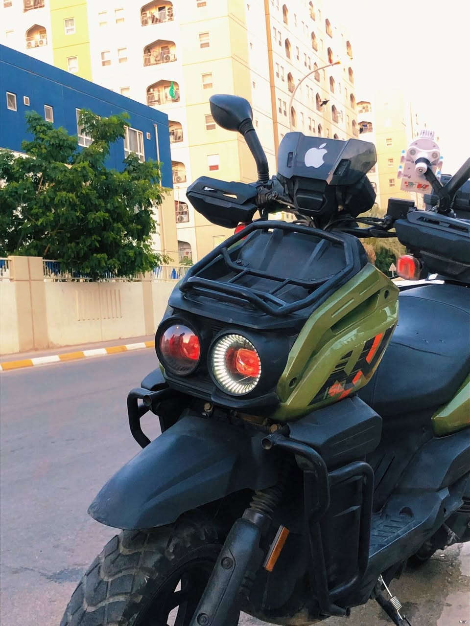 السلام عليكم دراجة اباجي بانزين مكينة ما مفتوحة دراجة نضيفة بلادية ‏كهربائيات كلهن شغالة هاذ رقم بي واتساب ورصيد ‭***********‬
