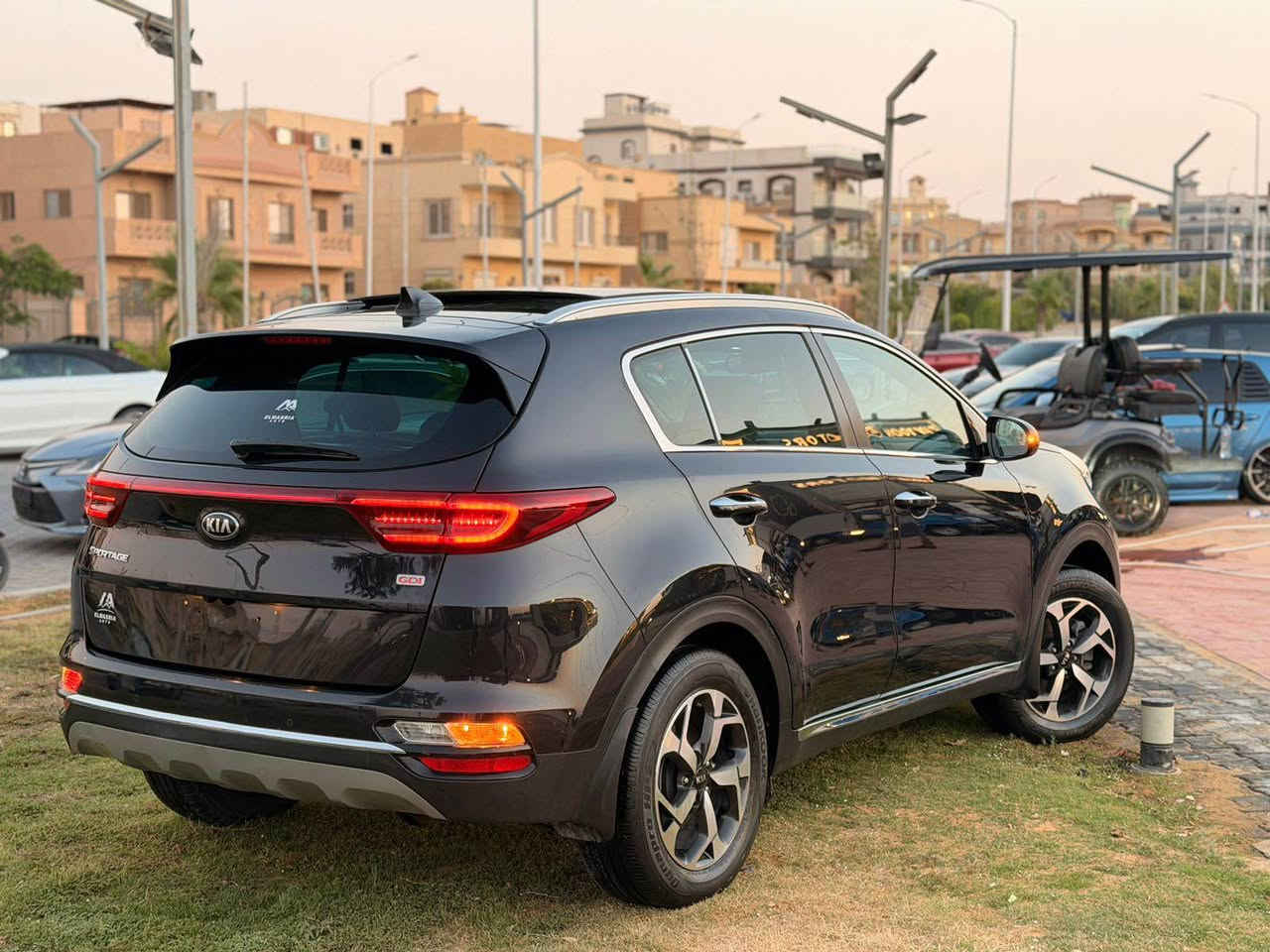 2019
الشكل الجديد 
90000 km
صيانات توكيل 
٨ ايرباج 
مفتاح اسبير 
٢ كرسي كهربا 
شنطه كهربا 
فرش جملي 
كتالوجات 
لسه بلزق الفبريكا
فبريكا برا وجوا عدا باب ورفرف الشيخ زايد, الجيزة


**إذا كنت صاحب هذا الإعلان وتريد حذفه لأي سبب، رجاءا أرسل رسالة إلى الدعم الفني**