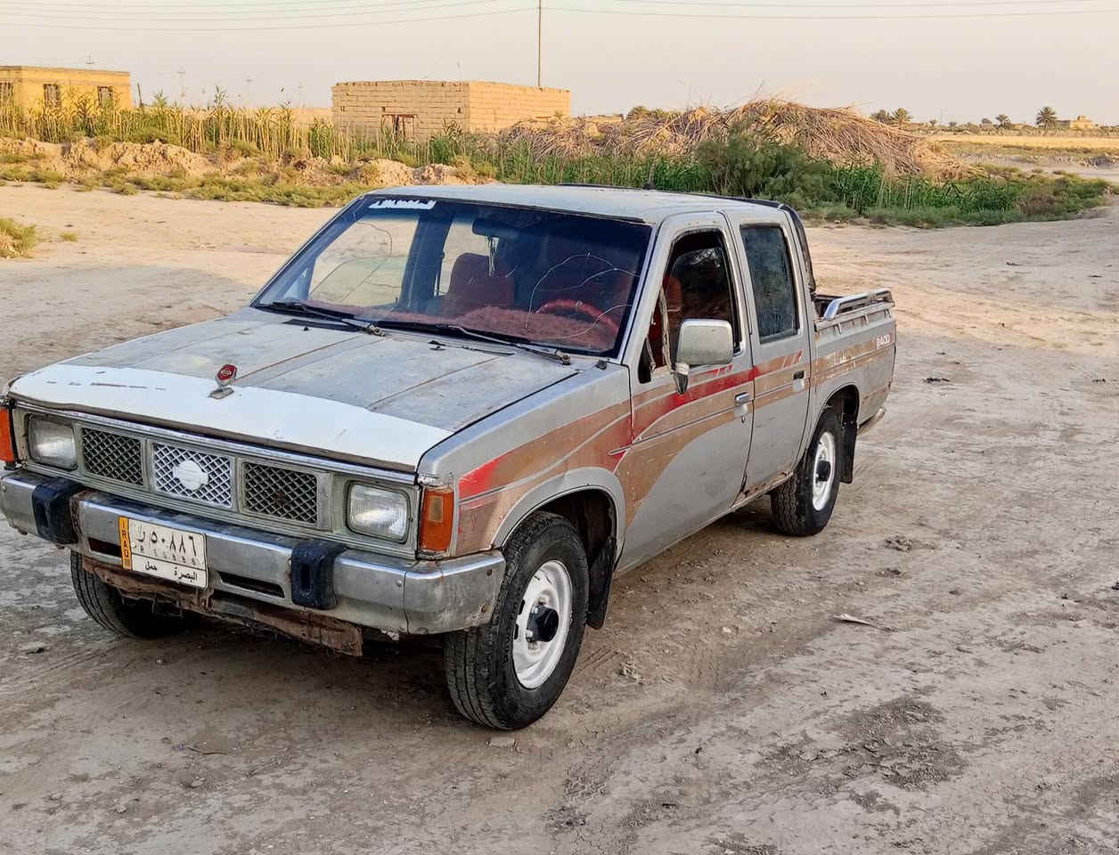 السلام عليكم سياره نيسان للبيع موديل 91 بلادي  رقم بصره مشروع وطني سنويه 2028 شرط تحويل كير محرك شرط مكفولات شاصي مكفول سياره حلوه نضيفه جاهزه مالت جناي شرط لادعمه ولا كلبه سعر 23وبيه مجال بصيط بيع مستعجل ***********  مكان سماوه الخضر
