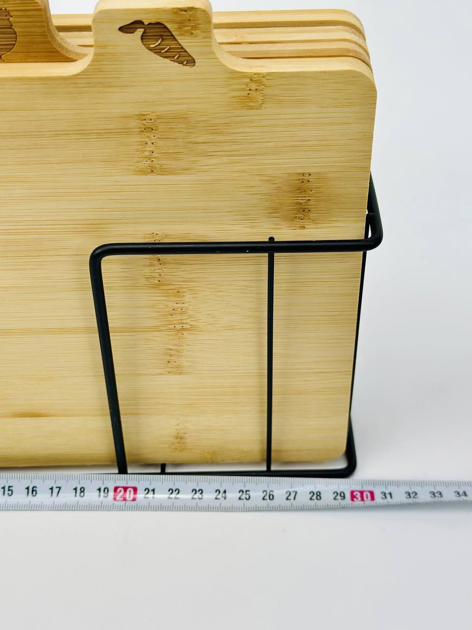 🌿✨ طقم تختات تقطيع بامبو – ٤ قطع ويا ستاند معدني ✨🌿
إذا تحبين مطبخج مرتب ونظيف وفخم بنفس الوقت… هذا الطقم معمول إلج 👌💚
🖤 ستاند حديد أسود
يرتب التختات بمكان واحد ومرتب، وما ياخذ مساحة على الكاونتر
🌿 تختات بامبو عالية الجودة
شكل مودرن + استخدام صحي وعملي بكل يوم
💪 مميزاته:
✔️ قوي ويتحمل الاستخدام
✔️ مقاوم للرطوبة
✔️ صديق للبيئة 🌱
✔️ يحافظ على حدة السكاكين وما يتخدش بسهولة
✔️ ما يمتص الروائح
✔️ سهل التنظيف ويظل نظيف
👑 لمسة فخامة وترتيب تخلي مطبخج يلمع
⚠️ نصائح الاستخدام:
🚫 لا يدخل غسالة الصحون
💧 ينشف مباشرة بعد الغسل
🛢️ يندهن بزيت طبخ كل شهر حتى ما يتفطر
🧽 الستاند ينمسح بقطعة رطبة فقط
🔥 باختصار:
ترتيب + نظافة + فخامة = مطبخ يجنن
كل هذه بسعر 18 الف بس.... 💝✨
💌للطلب او الاستفسار يرجى التواصل على الخاص 🤞💖


**إذا كنت صاحب هذا الإعلان وتريد حذفه لأي سبب، رجاءا أرسل رسالة إلى الدعم الفني**