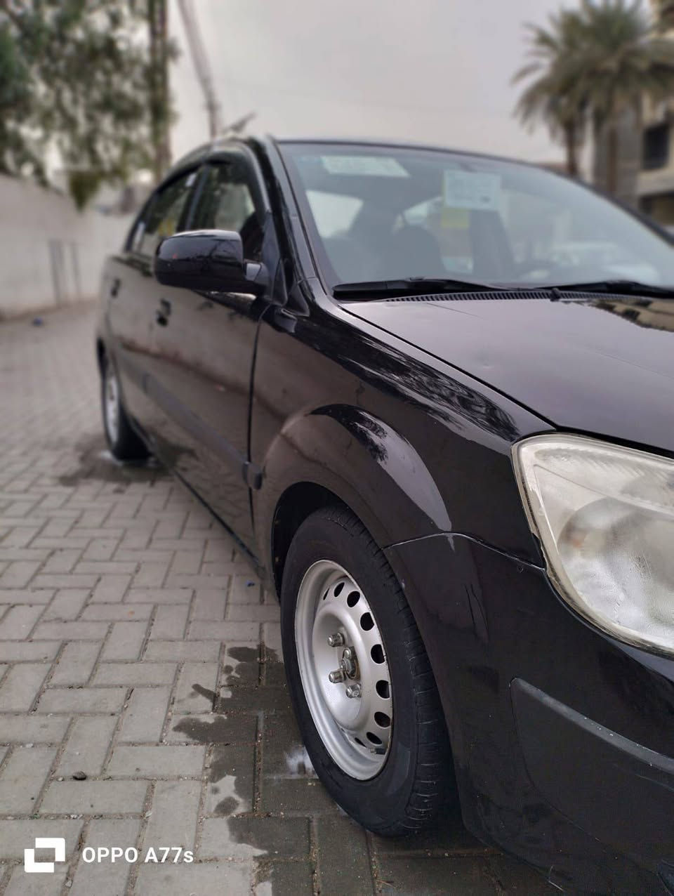 السلام عليكم     للبيع 
كيا ريو 2009 سياره جديده 
بيها قطع صبغ اثر شخوط وجراد
 ابيع حزام بدون دواخل كلها ليبل واحد 
كير مكينه كير صدر تخم تاير 
 كله تمام وخير من الله 
باسمي سنويه وهزه ورقم جدد 
مكاني بغداد  السعر 75
للاستفسار ***********
