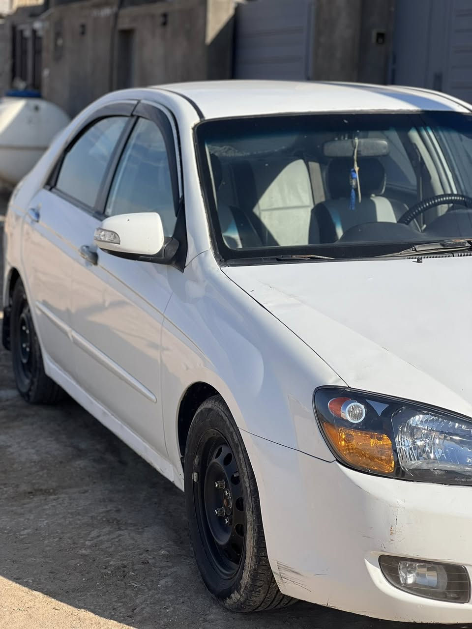 كيا اسبكترا 2007
رقم بغداد أنكليزي 
هزا وسنويه جديد 
صبغ عام شرط تحويل 
مكان كربلاء 
سعر 73 
رقم هاتف *********** 
واتساب ***********
