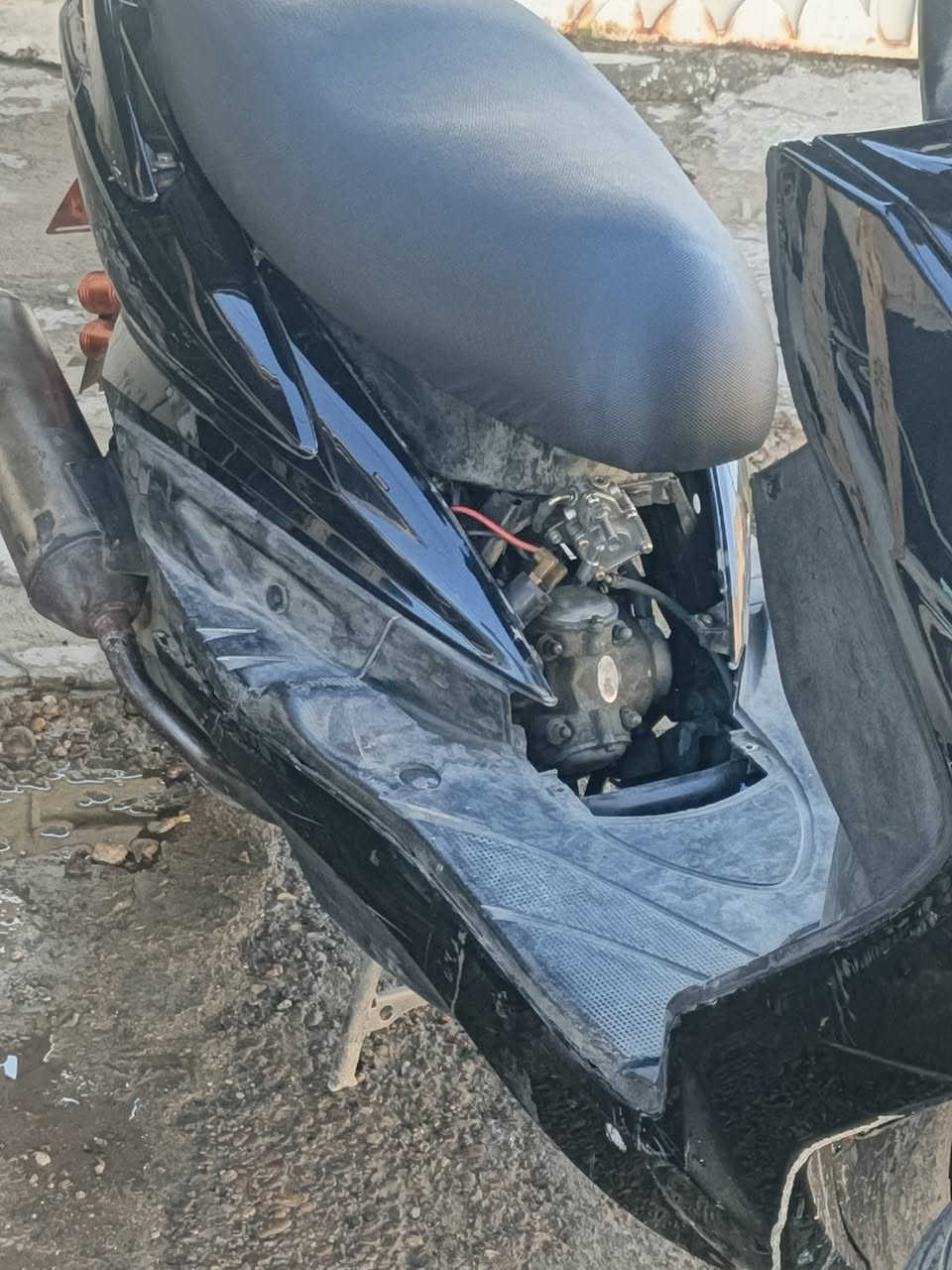 سكنس فحل 
بوشه 58ونص
كور بصمة رياضي
دبلات امامي رياضي
دبلات خلفي رياضي
كلجات رياضي
كابريتر عكس رياضي
نواعم كامل فلاوين. يدات. قطره. ستاند. 
دشبول رياضي سبع الوان
دراجه نكره
شلعه تشك الكاع 
دراجه كامله تزويد 
السعر (مليون 450)بيها مجال
***********
