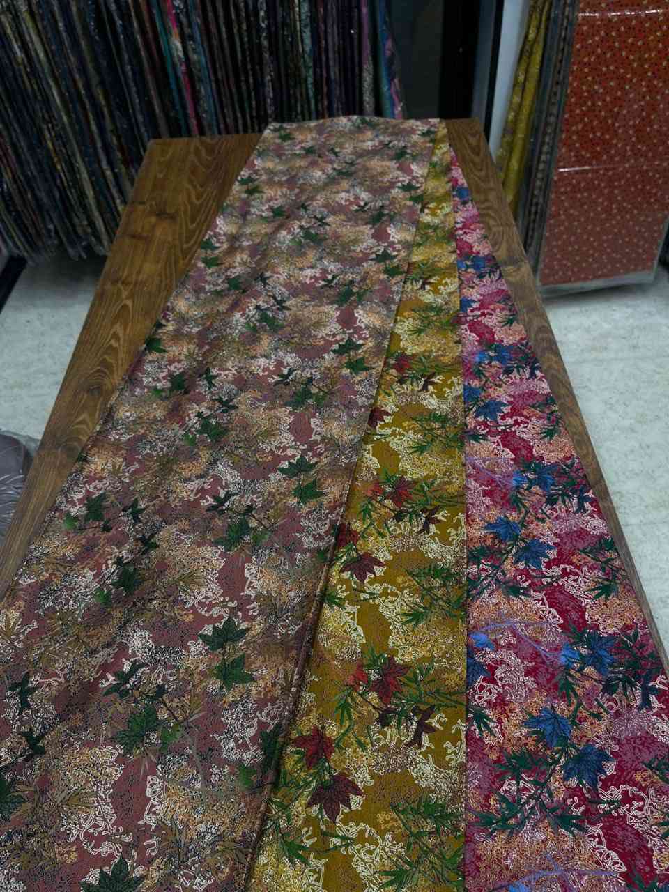 جديد 😍اقماش شتائي موهير صوفيا الاصلي خامه درجه اولى  الثكيل نقشات درجه اولى  للحجز واتساب ***********

يتوفر توصيل 🚗🚗 بكل محافضات العراق خلال ٢٤ ساعه راسلونا وتدللون
