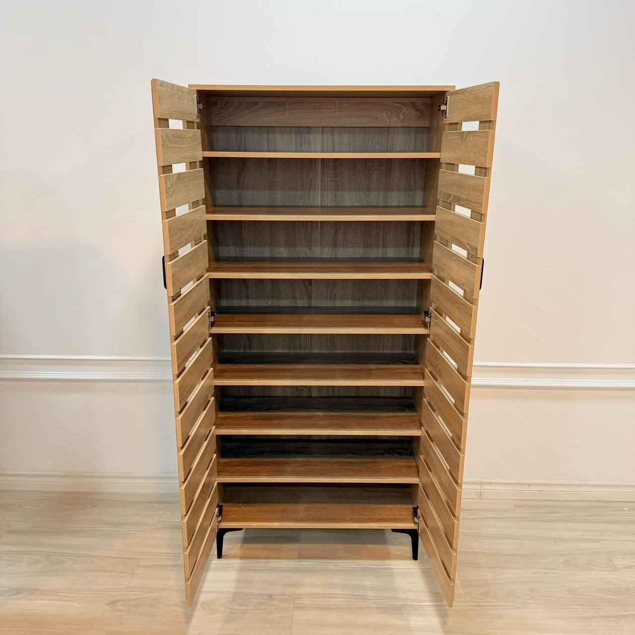 خزانه 2 باب 
ارتفاع 175 سم 
عرض 80 سم 
عمق 32 سم بغداد, العراق


**إذا كنت صاحب هذا الإعلان وتريد حذفه لأي سبب، رجاءا أرسل رسالة إلى الدعم الفني**