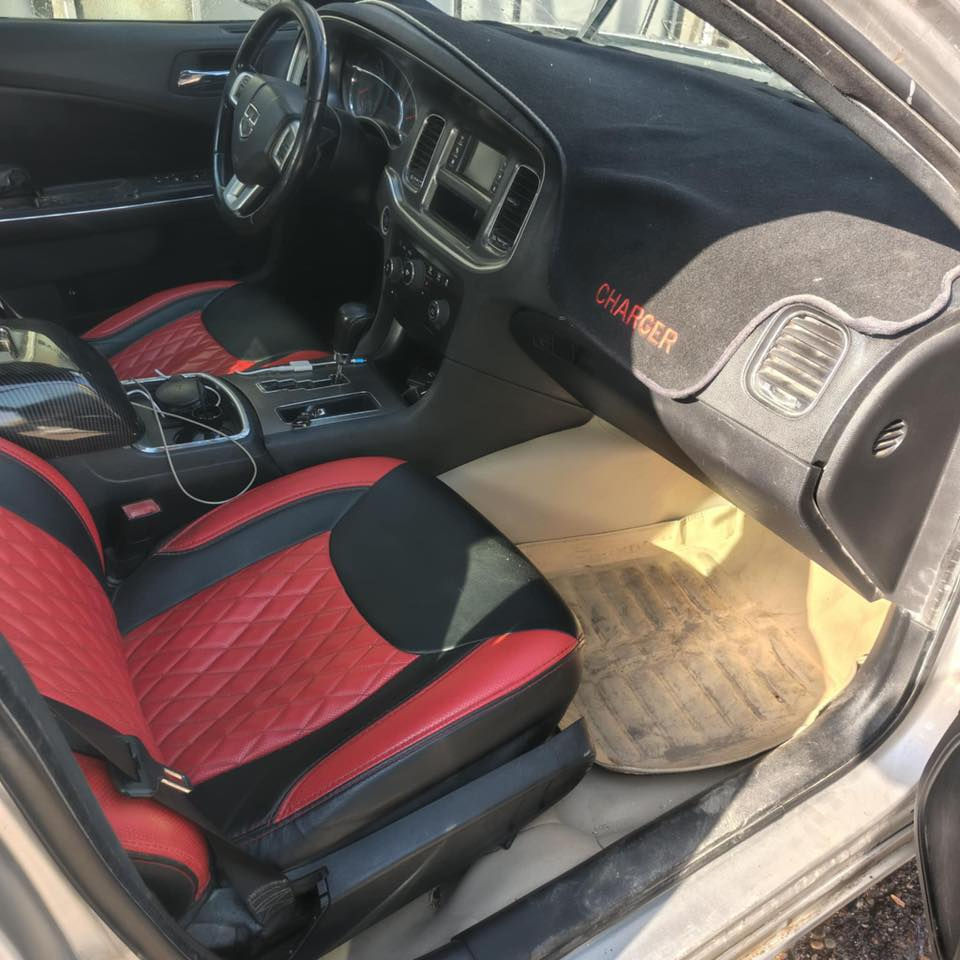 سلام وعليكم اخي سياره ادوات  كصه جنطة متومه طبق لاصل موديل 14 مكينه 8 سياره مناقصة ايشي كولشي شغال تبريد صدر تاير كله جديد رقم *********** سعر 60 العنوآن بغداد
