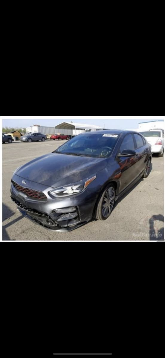 كيا فورتي موديل 2021  GT حادثها بالمنشور كفاله عامه  فول مواصفات رقم بغداد باسمي مكانها البصره للمراوس باحدث


**إذا كنت صاحب هذا الإعلان وتريد حذفه لأي سبب، رجاءا أرسل رسالة إلى الدعم الفني**