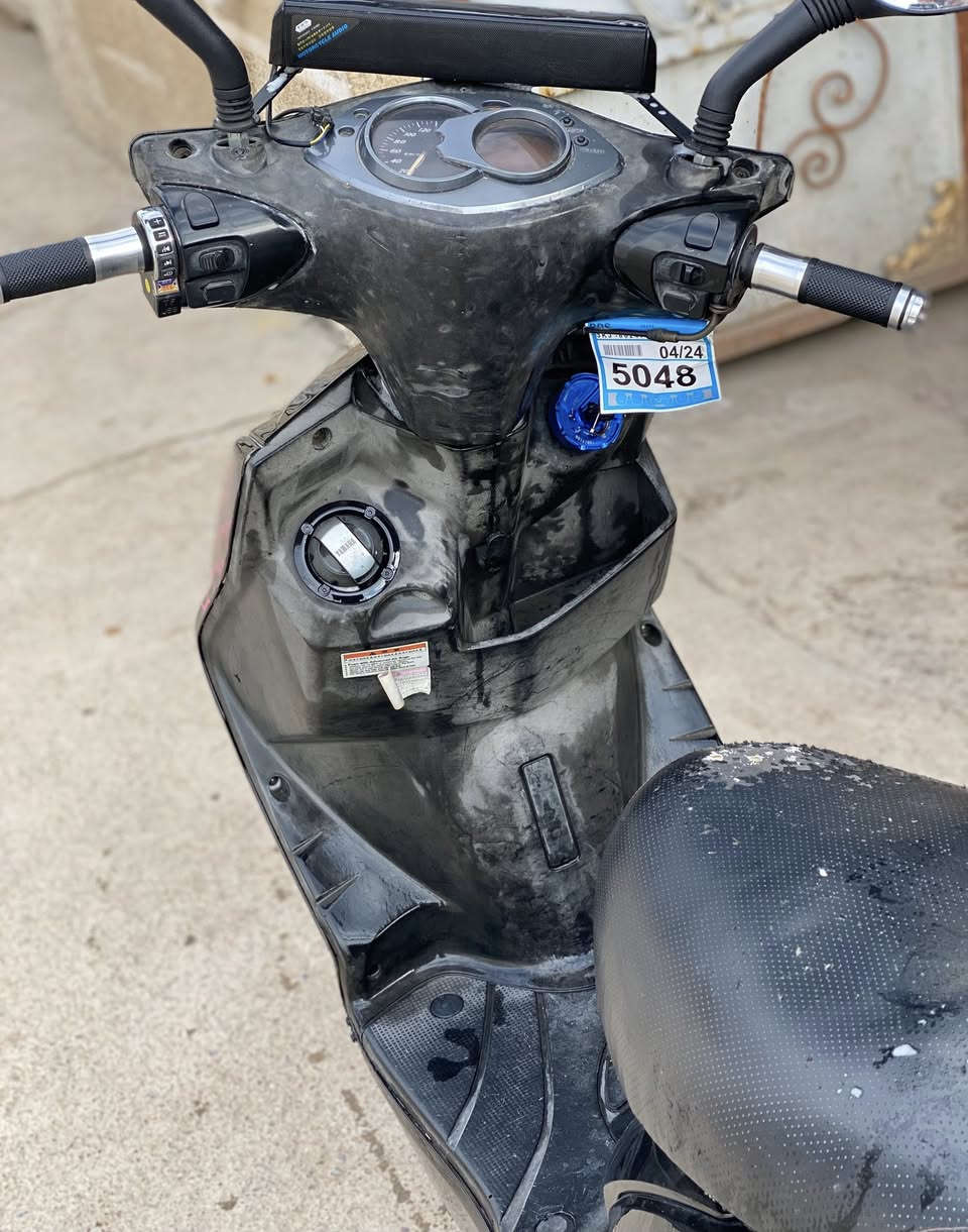 من رخصه الادمن . سكنس فحل ياباني قبق نفخ
 نوزل خطين 
كهربائيات كله شغاله ⚡️
دراجه صاروخ 🚀
مكينه بلادي 
صالنصه رياضي
كلجات رياضي
لسعر850  🛵 وبيها مجال
اي نقص بابيها 
نكره سلف هندر
العنوان - بغداد /الجزيرة بغداد السياحية 
الشراي يتصل
***********
