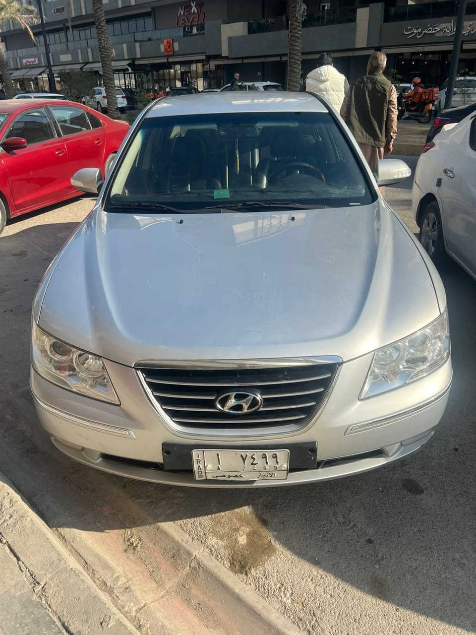 يالله السلام عليكم
البيع سوناتا ٢٠٠٩ وارد كوري 
بيها قطعتين صبغ 
فول مواصفات عدا  الفتحه
كشنات تدفائه كهربائي جلد 
برده خلفيه بلادي 
السياره مكينه كير تبريد صدر تخم تاير بجيس 
السياره عله وضع الشركه  
محرك ٢٤٠٠  اربعا سلندر
رقم انبار تحويل ثاني يوم 

مكان السيارة بغداد حي الجهاد
السعر ١٠٧$ وبيها مجال قليل
رقمي ***********
