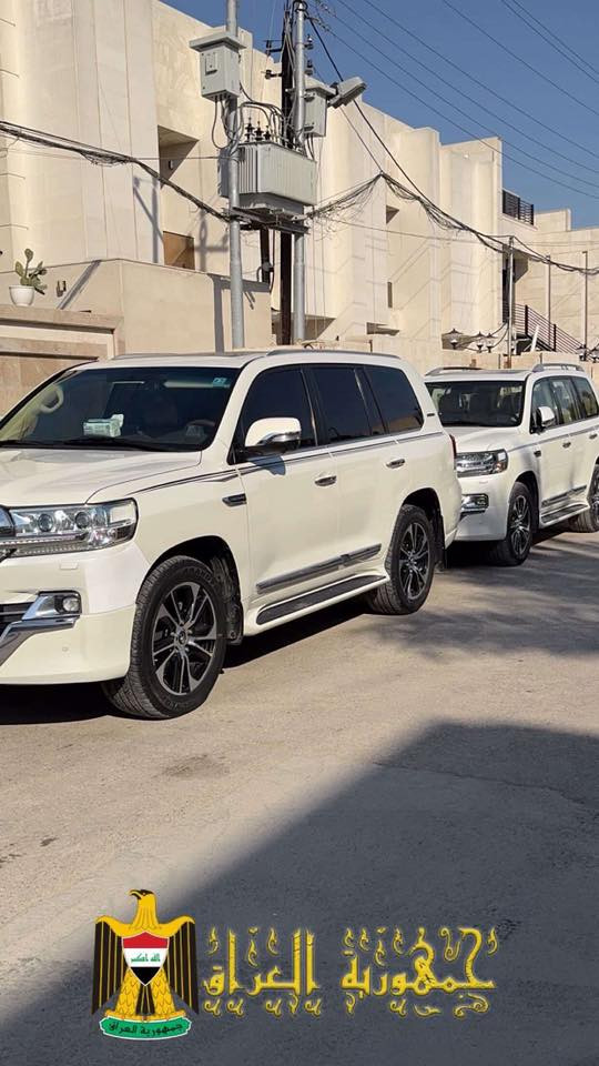 السلام عليكم لاند كروز موديل 2017محدث 2021سياره نظيفه حيل ماشيه 100الف حقيقي سياره بريم فقط تحديث ويل ولحايه سياره نظيفه كشنات الوره اصلن ما مفتوحه سياره مضلل كتاب مواصفات سياره 
V6 محرك (4000)
بصمه 
تشغيل عن بعد 
كامرات 360 درجه 
سياره 3 شاشات 
كشنات كهرباء 
سياره vxr
للاستفسار 
***********
