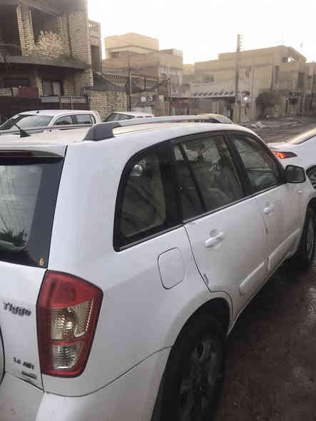 السلام عليكم تيكو ٢٠١٣ رقم بغداد بسمي السياره مكفوله مواصات فتحه سقف كشنات هيتر  جلد تبريد ثلج باتري جديد كهرباءيات كلهه شغاله بيهه مكينتهه خيط بخار والباقي كفاله  السعر ٥٧ وبيهه مجال ***********
