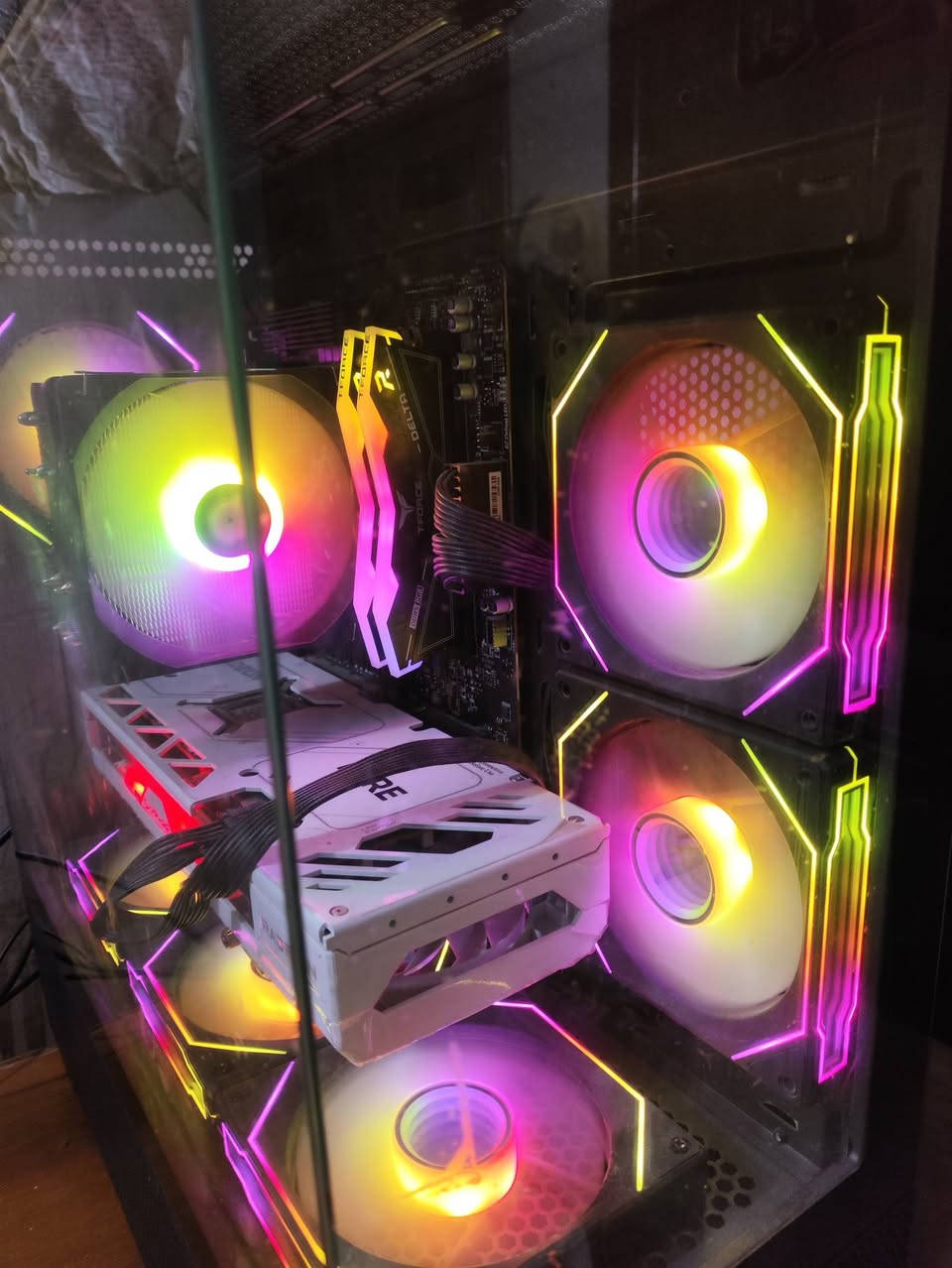 سلام عليكم  عندي بيسي للبيع هاي مواصفاتها
rx 7800xt
ryzen 5 9600x
 b650 s pro msi
32gb t-force delta rgb ddr5 6000mh
m. 2 1t gen4
psu 650w
case xigmatek alphard
بمليون و750 سعر مجال قليل
مكاني نجف


**إذا كنت صاحب هذا الإعلان وتريد حذفه لأي سبب، رجاءا أرسل رسالة إلى الدعم الفني**