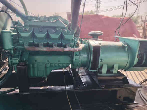 مولده سكانيا 143 08 وراس توليد ستانفور 450 كي في كامله عالشغل السعر 65 ورقه و بيه مجال ***********
