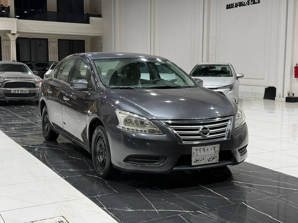 نیسان سێنترا مۆدێل 2013یی خلیجی 4پارچەی بۆیاغە بێ ئیرباگ گێروو مەکینە بەشەرت سەیارەکە پاک  و خاوێنه بێ عەیبه بۆ زانیاریی زیاتر *********** أربيل, العراق
