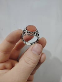 خاتم فضة • عقيق يماني • صياغة يدوية