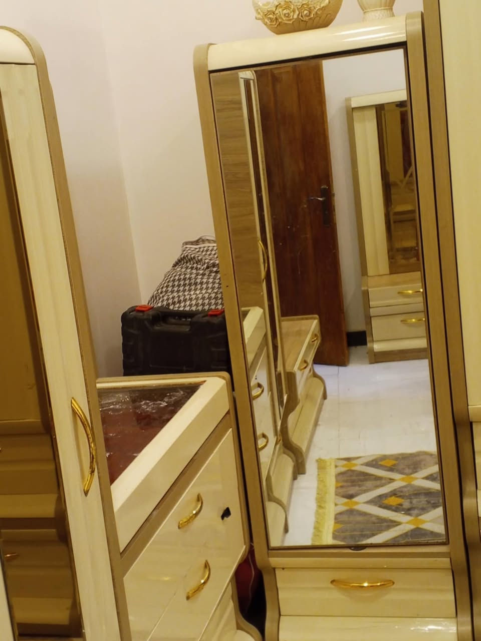 غرفه للبيع السعر مليون و400 وبيهه مجال بسيط المكان بغداد العبيدي


**إذا كنت صاحب هذا الإعلان وتريد حذفه لأي سبب، رجاءا أرسل رسالة إلى الدعم الفني**