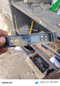 عندي هاذه الجهاز البيع 07709812731