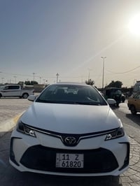 للبيع كورلا هايبرد موديل 25 شكل الخليجي فول مواصفات ماشية 16 الف  بعده...