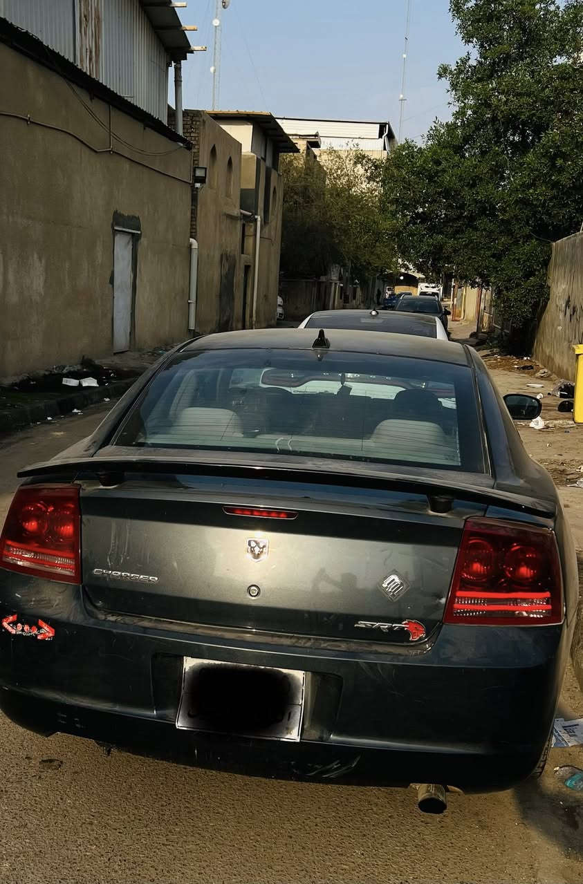 سلام عليكم سياره جارجر موديل 10 دواخل كارتون كصه جنطه متومه فقط ارقام شمالي مكينه 3 ونص مرغوبه سياره كلش حلوه ترايها 
لايت زنون ويل كب عنكبوتي السياره مكفوله  سرقه وعشائر 
حداده شاشه تاب المراوس حسب قناعه وبيع ب 42 وبيها مجال قليل كلش ‏‪***********
‬‏ مكاني بصره***********
