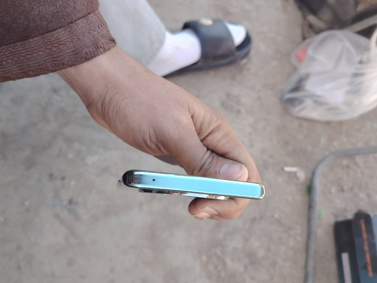 هونر اكس 9b ذاكره 256+12
السعر 235مكفول كفاله عامه 
***********
