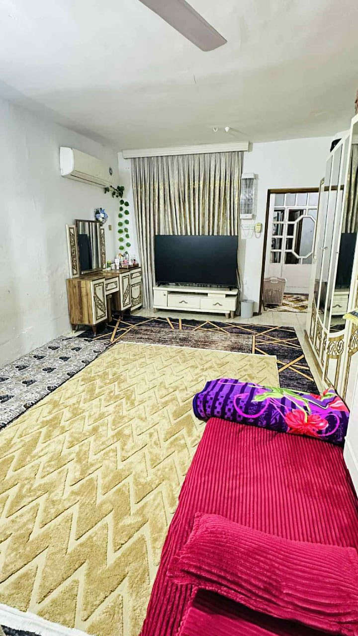 للبيع دار سند زراعي
 
 المساحه ١٩٠ متر 

السعر  ٥٨ مليون  وبي مجال 

الموقع - جمعية الامام - حي الكوام - مقابيل مرقد السيد محمد ع 
يحتوي على 

٢ غرفه نوم 
صاله 
كراج 
حديقة 
سيراميك جداري وارضي 
للاستفسار اتصل 
*********** - ***********
