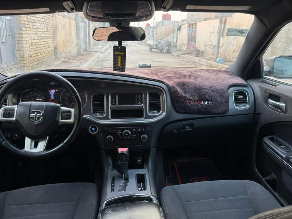 السلام عليكم ورحمة الله وبركاته

للبيع: جارجر 2014
رقم ذي قار (إنكليزي) مشروع وطني ب اسمي
تحويل ثاني يوم او وكالة

المواصفات:
كير جديد منظومة تبريد جديدة 
داخله هزه جديدة
خطهه ميسان بصرة
حادث بنيد + جاملغ
مكفولة من العيب الشرعي وبدون دواخل

📍 مكان السيارة: العمارة
💰 السعر: $150 وبيه مجال بسيط حك الجية

السيارة جاهزة وخير من الله
:
0771 872 4485
