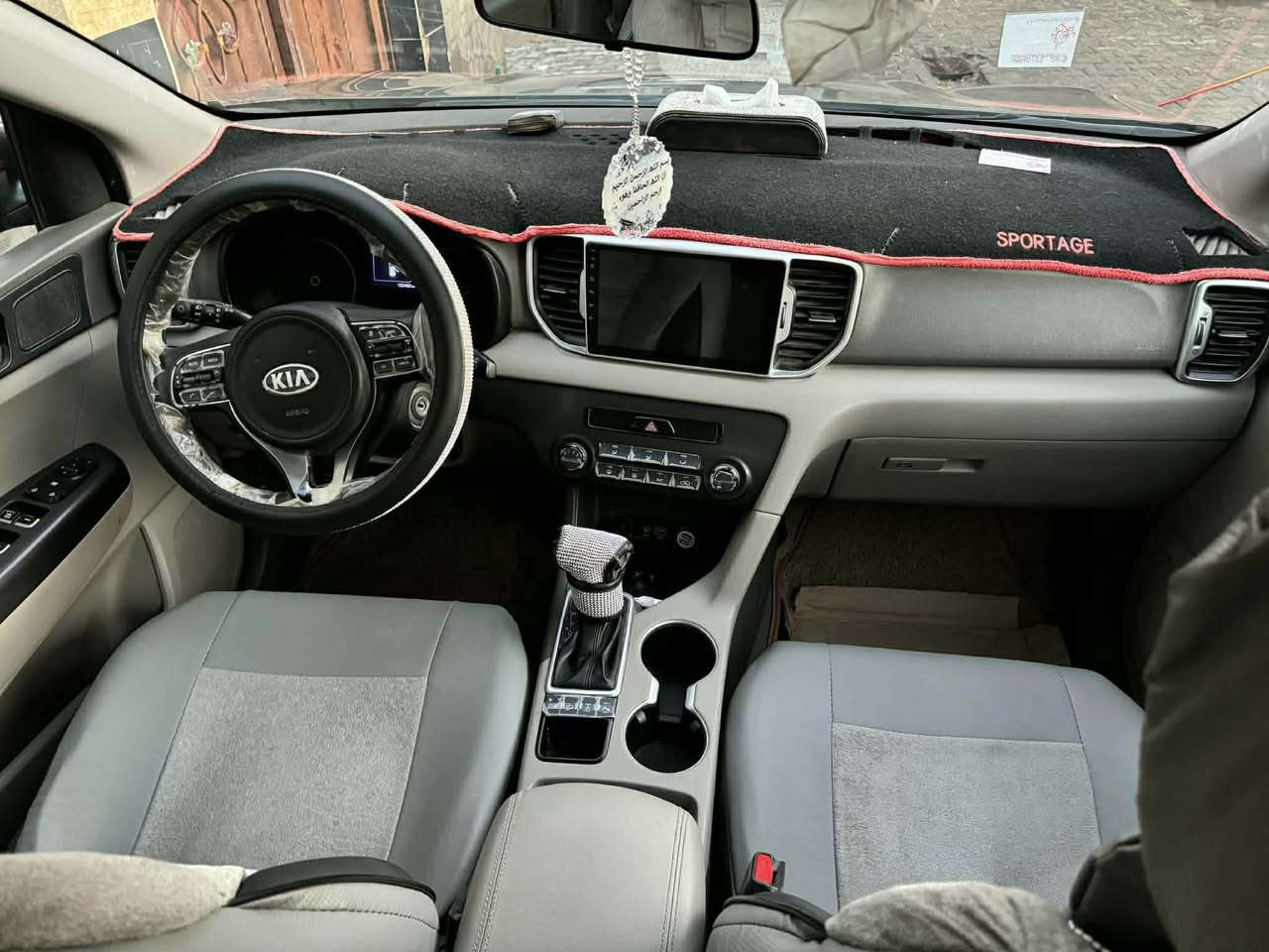 سبورتج موديل 2017 خليجي مكفولة عدا طخات بسيطة حرة رقم ذيقار مداور ثاني يوم محرك ٢٤٠٠ تبريد خلفي 
مكاني السماوة منطقة الشرقي 
السعر ١٦٠


**إذا كنت صاحب هذا الإعلان وتريد حذفه لأي سبب، رجاءا أرسل رسالة إلى الدعم الفني**