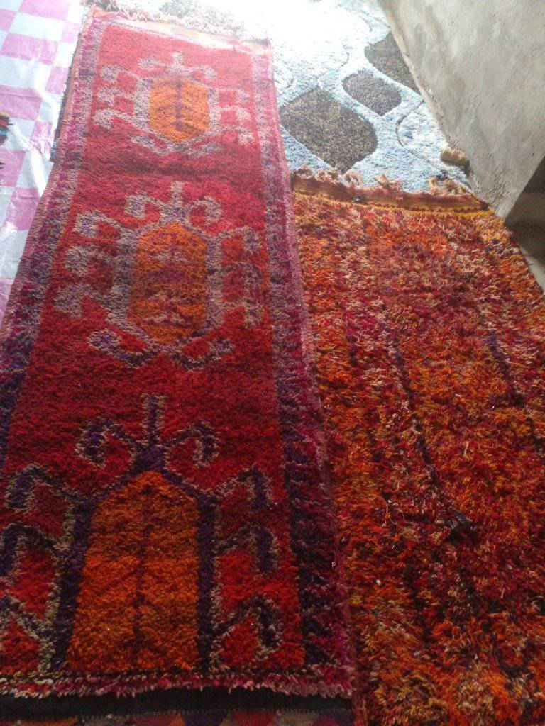 اغلايج عدد ثنين طويله ٣امتار و ٦٠ سنتيم  وثانيه مترين و٢٠
السعر ٧٠ وبيهن مجال النوعيه القديمه الحياكه الاولية الاصلي
