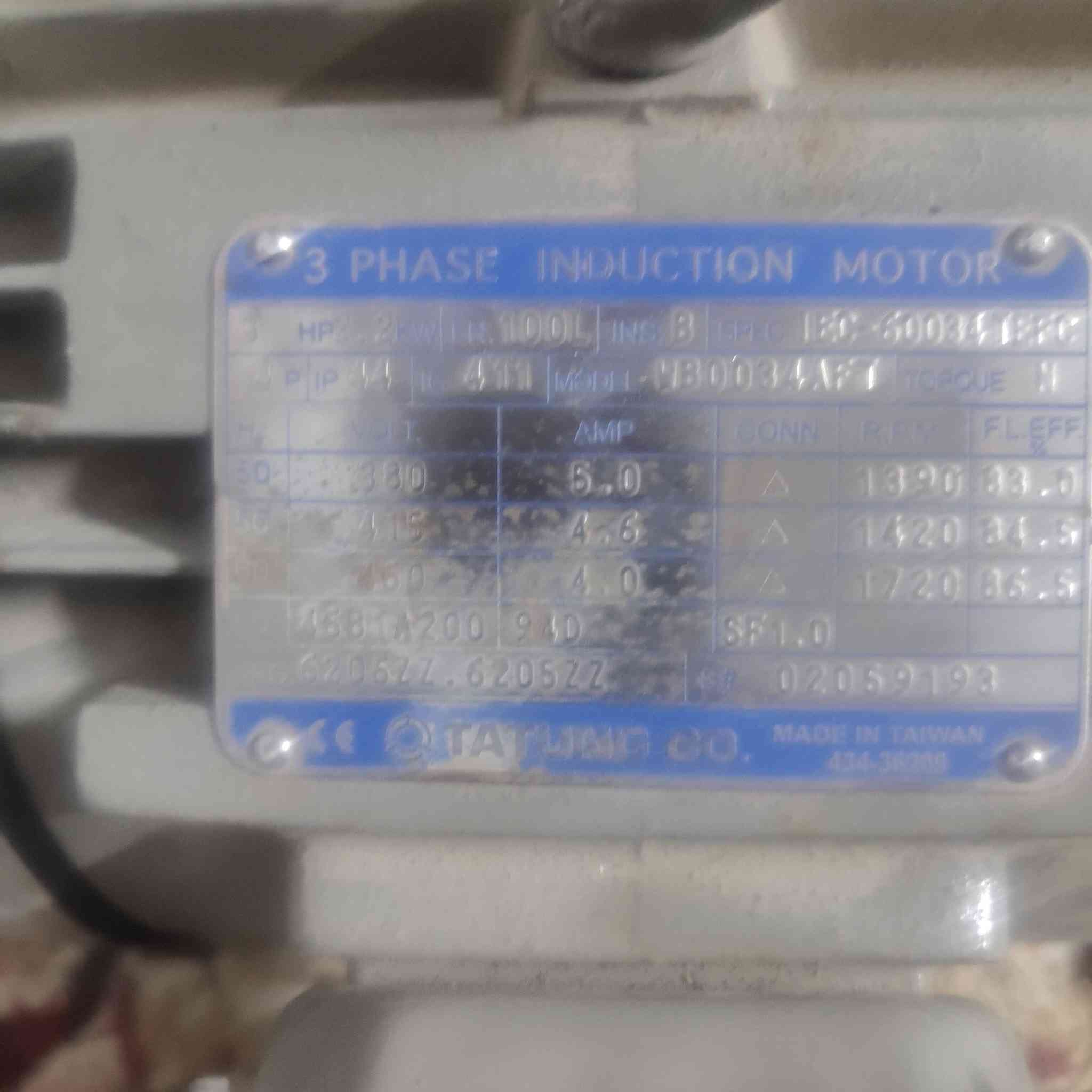 ماطور ثري فيز 2 حصان يرهم عل ضاغطه غسل ويرهم على تاروسه ثلاثه بستم مكاني بسمايه السعر150 ***********
