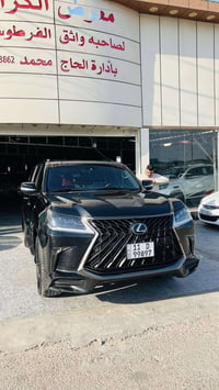 لكزس LX570 كورو • ٢٠٢٠ • محرك ٨ سلندر