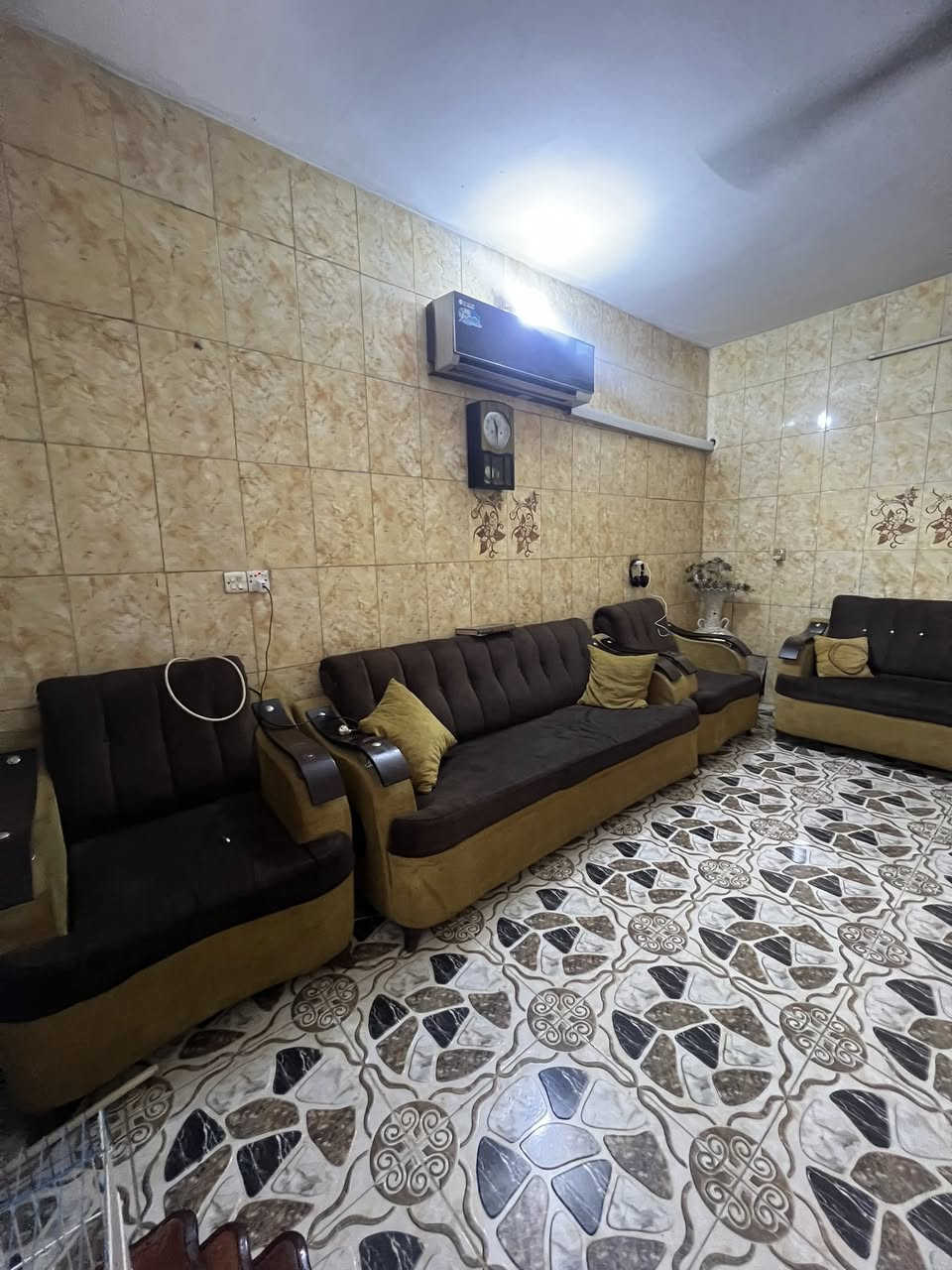 تخم  7مقاعد بسعر 180 مستعجلين على بيعته العنوان الغزاليه


**إذا كنت صاحب هذا الإعلان وتريد حذفه لأي سبب، رجاءا أرسل رسالة إلى الدعم الفني**