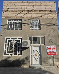 دار للبيع حي الرحمة فرع المستوصف جاهز للسكن  طابقين لسكن او او بيتين  ...