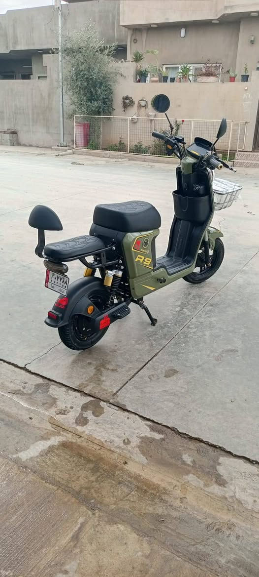 سلام عليكم ورحمه دراجه شحن R9 2026 من شركه ولي الاصلي وكالات كوريا مار تحكم بالشاشه سرعة بالشاشه 109 حقيقي 705بطاريات 32امبير اربع سرع بي نضام بك رجوع للخلف السعر 550او بي مجال للطيبين مكان الدراجه كركوك عرفه ***********
