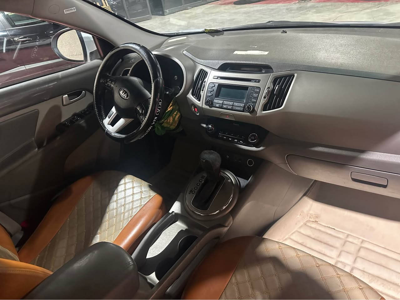 كيا سبورتج 2015 خليجي مكفوله من الضرر والصبغ فول مواصفات واحد على واحد بصمه بنراما كرسي كهرباء شاشه تبريد كامره حساس مري شفط دبل ليد امامي خلفي دبل ارباك كشافات وبعد هواي مواصفات بيها سعر 168 وبيها مجال ماشيه 170 الاف مكان ديالى او بغداد للمراوس اونقدا *********** مكفوله كفاله عامه عده شخوط وملاحضات بسيطه بغداد, العراق
