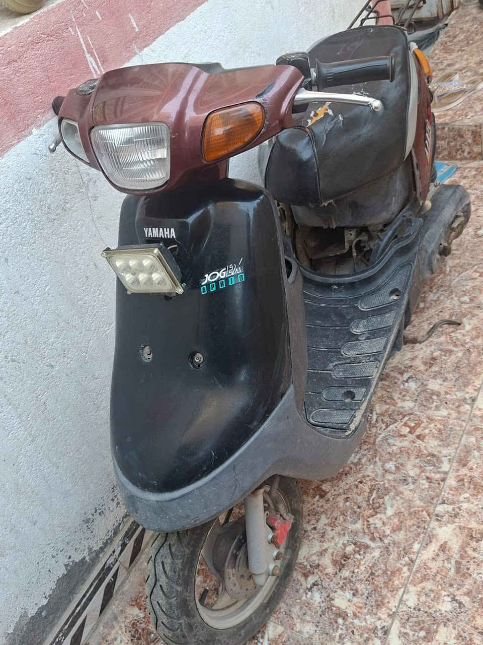 السلام عليكم دراجه بتره للبيع دراجه بها نقوصات كفرات دراجه مفتوحه ومكينته ناعمه وشلعه ومعدل السعر 250 وبيها مجال العنوان ناصريه حي اور الرقم الهاتف ***********
