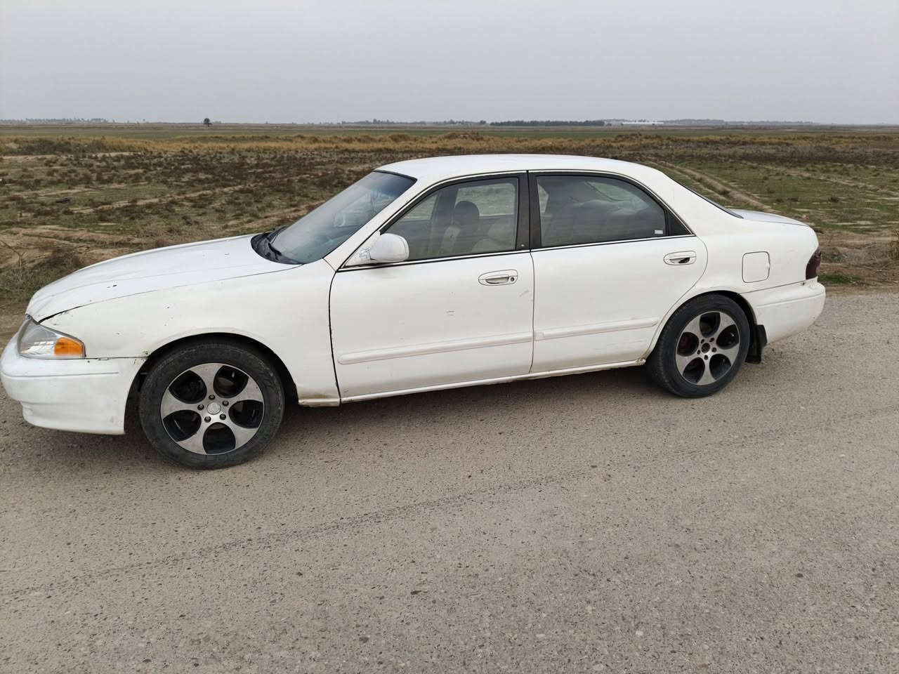 يالله السلام عليكم ورحمة الله
مازدا صالون626 موديل 1999
رقم سليمانية دولي الانكليزي 
سنويه لغايه 2029 باسمي تحويل مباشر 
كير محرك كفاله 
مابيها قطره خياس 
تخم تاير ويل جديد باتري جديد سكنات جدد
سياره مكفوله عام عدا بيها ضربه بالوجه معمره وموضحه بالصوره 
مكان السياره ديالى المقداديه ناحيه الوجيهيه 
السعر 40 $ وبيها مجال 
للاستفسار الاتصال على الرقم  ***********
#الجميع
