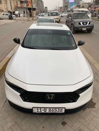 السلام عليكم  هوندا اكورد  فئة sport  موديل 2023 السعر 200$  ماشيه 50 ...