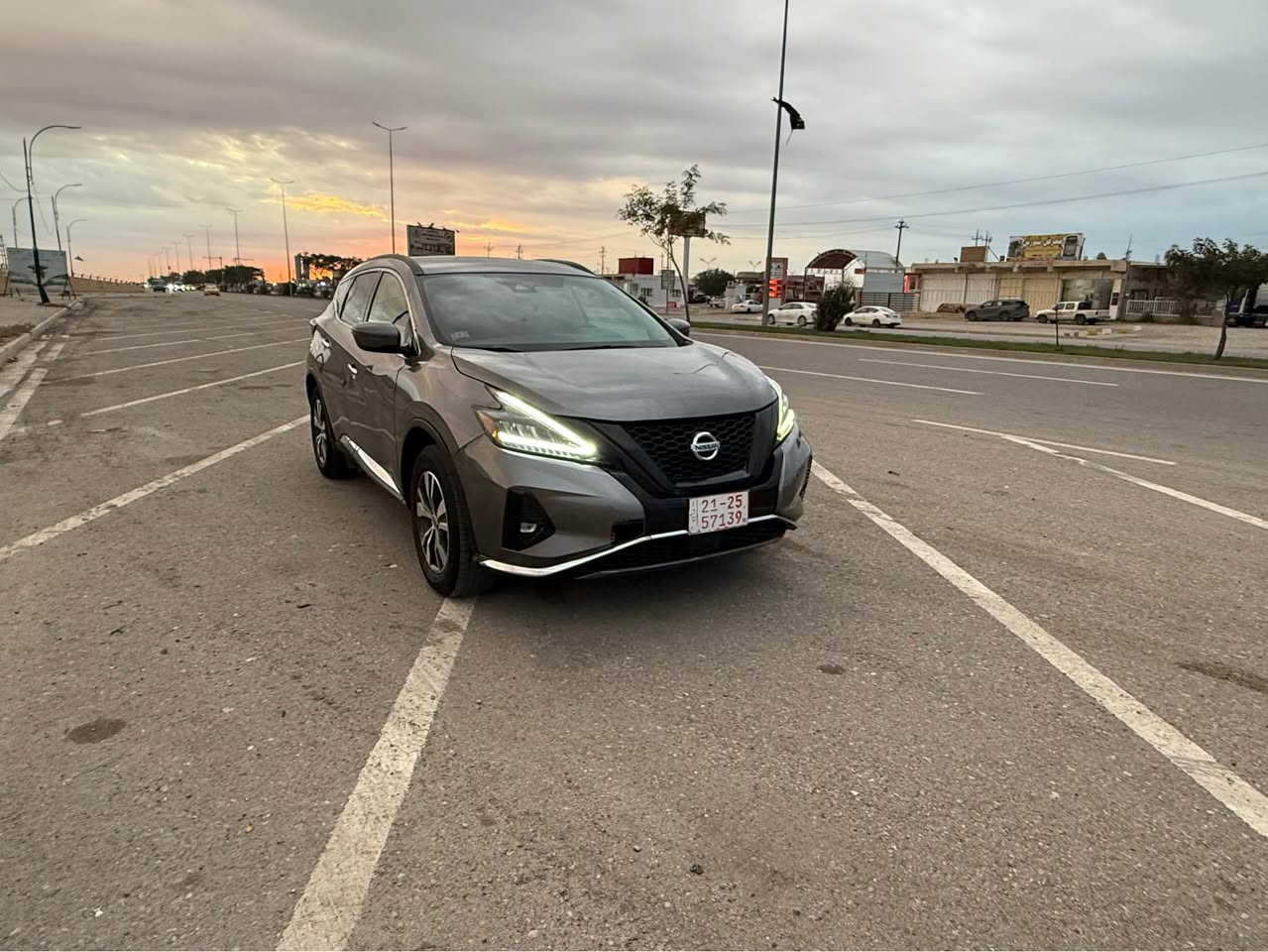 نيسان مورانو
2023
Sv awd
فول مواصفات 
بصمه
كشنات جلد 
كشنات هيتر
كشنين أمامي كهربائية 
شاشه كبير رادار جانبي
رادار امامي
رادار خلفي
لايتات led 
ليد امامي
تبريد مركزي
جاملغ سكن صبغ بدون دواخل
مع ربع بونيت بدون دواخل بذون ايرباك
مكان سياره كركوك
*********** كركوك, العراق
