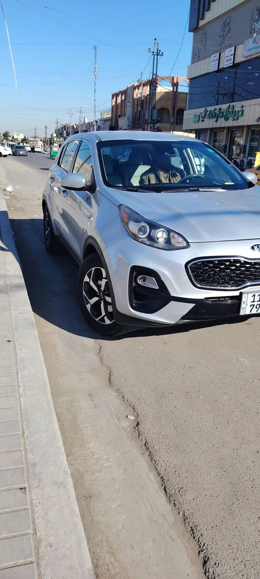 كية سبورتج موديل 2020 بسمي وارد أمريكي بدون حادث سرقة تجوات الكشن وكامرة أمامية رقم دولي كاملة حتة سونار بيهة ١٧٨ وبيهة مجال مكاني بغداد احي الإعلام اتصال ***********
