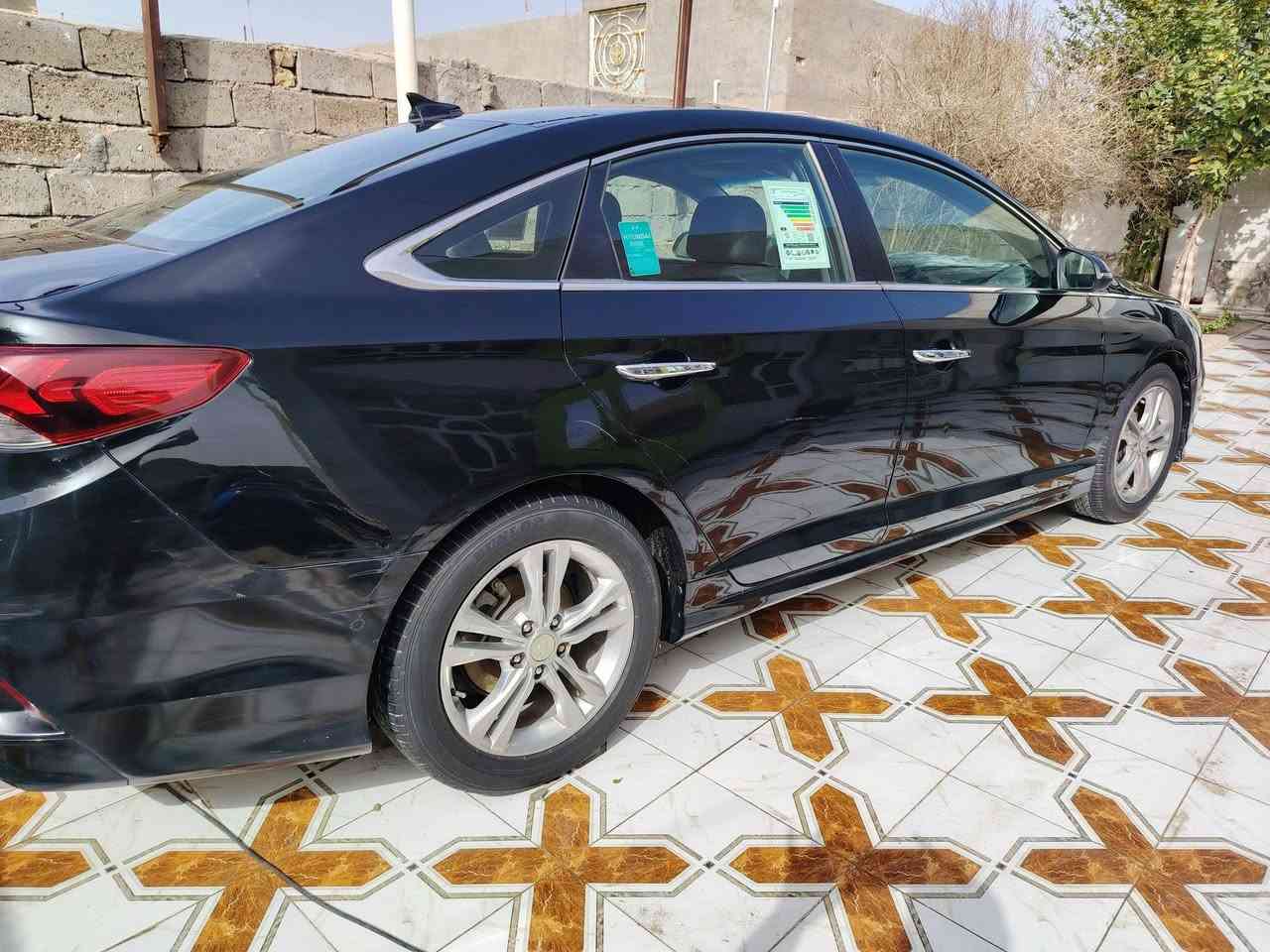 العنوان ديوانيه
للبيع او مراوس حتلو انطي فرق شي بصيط 
راح اشرحلك كلشي ححتى متسألني شبيها 
سوناتا وارد امريكي موديل 2018 رقم انكليزي  محرك 2400 جي دي اي

كير 6نمر تدفئه تبريد تخم‌ تاير جديد
بصمة تشغيل بصمت ابواب
رادار   3وظعيات قياده شاشه كبيره
حساسات خلفيه كامره خلفيه
اشاير مري
السياره حادثه صفحه بالدوسه مأشره بالسونار واني هم مأشرلك عليها تبديل
بابين وجاملغ ونزلتلك صورته مال امريكا 
السوك كلشي بي اخوان وتدرون اخواتها كلهن 130واكثر

السعر 115 وبيها مجال قليل 
واذا مراوس اراوس
العنوان ديوانيه حي الامين الاولى
الاتصال ***********
