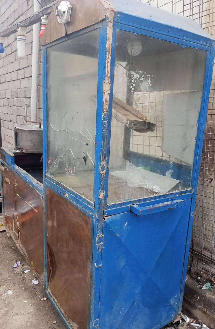 سلام عليكم  حماصه البيع  حماصه شغاله ماطور وبل يد  بس جامه الاماميه مفطوره وتاير الامامي طاك  جدر الكبير كهربايات شغاله كله مكاني ناصريه حي الفداء شارع المدارس  اتصل عله هاذه رقم ***********
