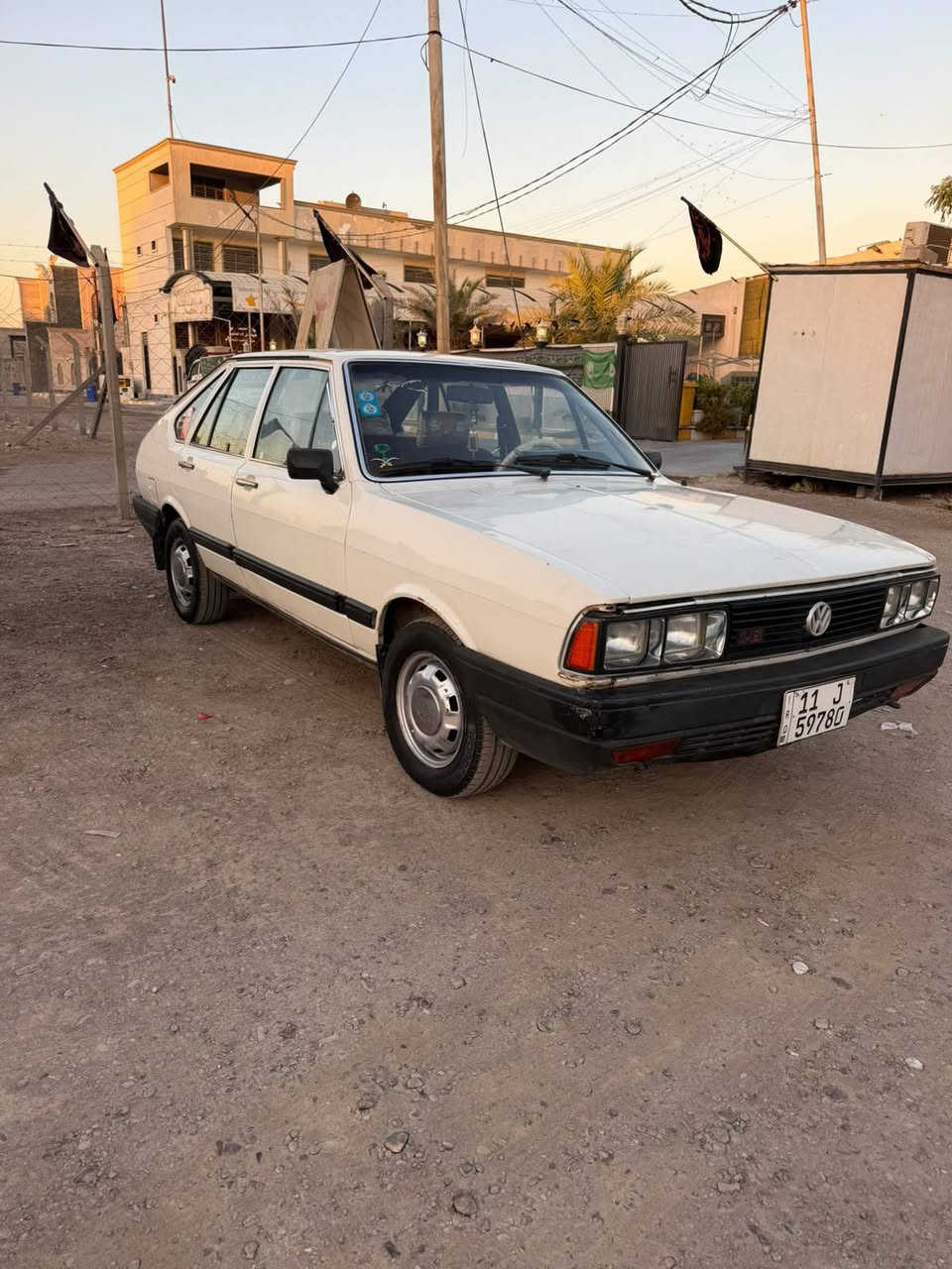 للبيع بسعر مناسب 1988 بغداد مكفوله كفاله عامه كير مكينه حداديه تبريد السعر 30 ورقه رقمي *********** بغداد, العراق
