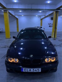 جلد • ١٩٩٨ • فتحة سقف