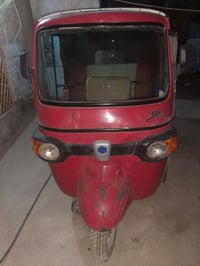 تكتوك بياجو موديل 18 طالعه ب اوراق أصولية كآملة من كلشي ما نقصها اي شي...