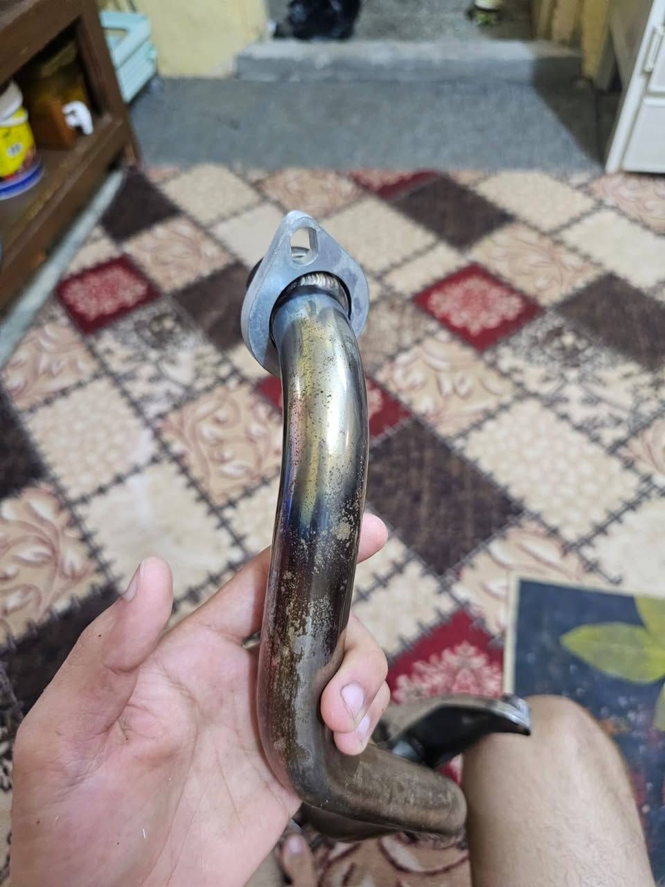 سلام عليكم كزوز ستيل BF جديد مامستعمل سعره 40 قفل هو كله ينباع ب 45 قفل وكزوز عندي سبوع وفتحته مكاني ابي الخصيب جيكور ***********
