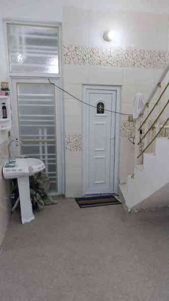 اللهم صل على محمد وآل محمد
بيت للرهن في  كربلاء المقدسة المساحه 100متر قنطرت السلام  طابقين  اربع غرف نوم واستقبال
 وصالةومطبخ سعر الرهن 25مليون  مده الرهن سنه للاستفسار
الاتصال عل الارقام التاليه
***********
***********
